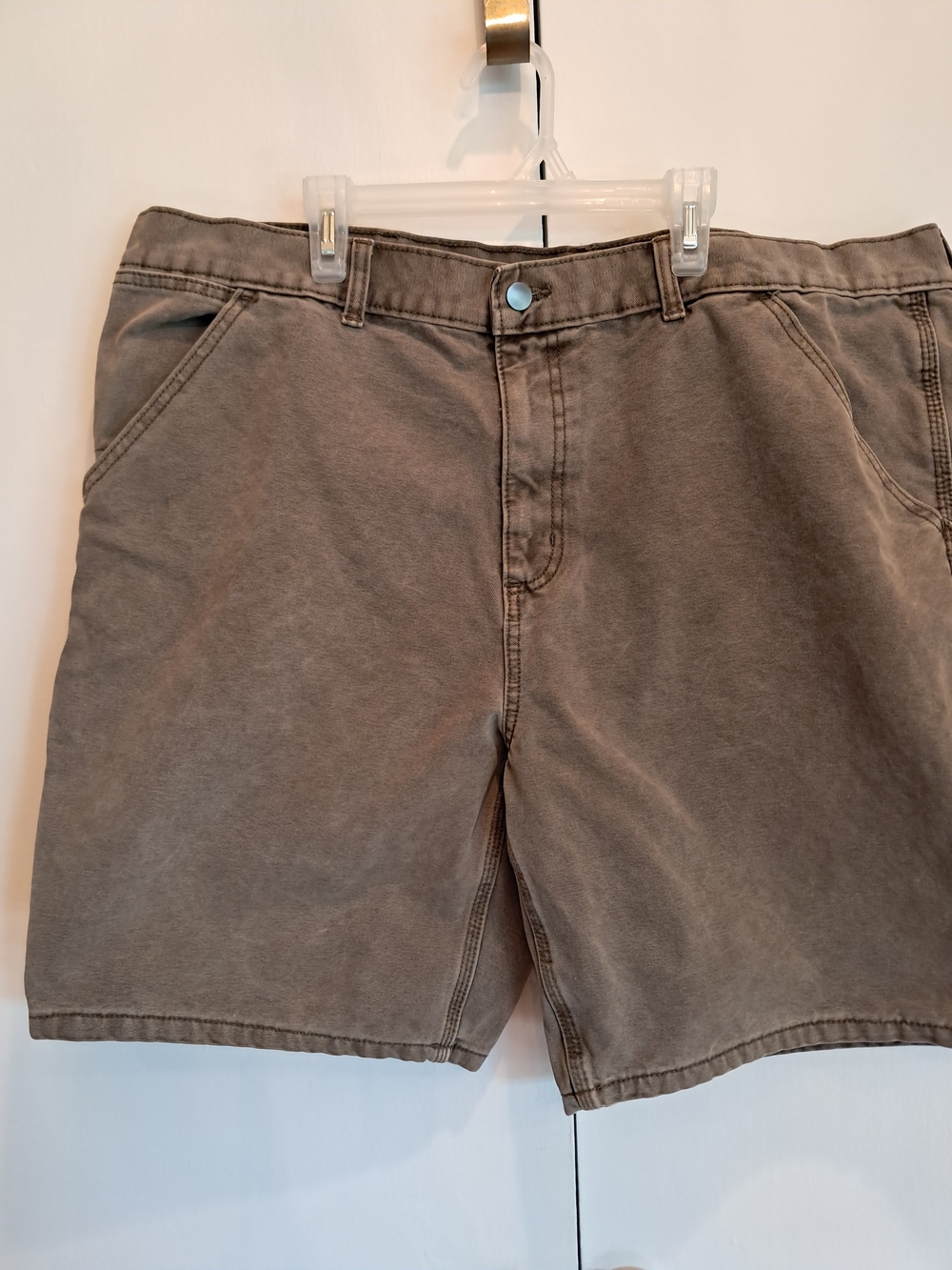 No Boundaries Men's Casual Shorts in Taupe